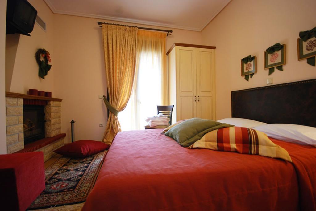 Valentini Guesthouse Karpenisi Room photo